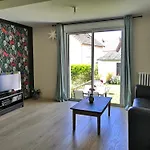 Maison Proche Centre Ville Et Circuit Avec Jardin